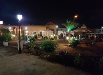 djibouti/goda-mountains/nightclub/pizzaiolo-haramous