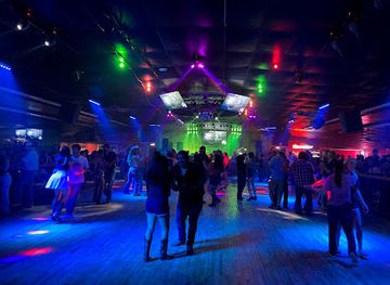 texas/waco/nightclub/melody-ranch