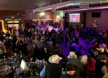 oklahoma/lake-texoma/nightclub/redrock-saloon