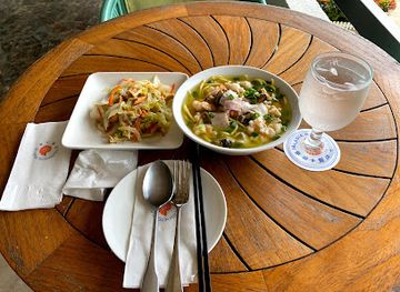 palau/melekeok/nightclub/weltz-bar-at-the-palasia-hotel