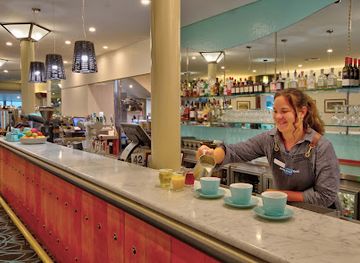 australia/kangaroo-island/nightclub/zone-restaurant-bar