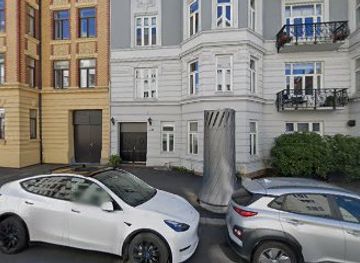 norway/oslo/frogner/nightclub/oc-x-fjelberg