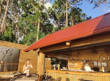 mauritius/chamarel-coloured-earth/nightclub/view-bar