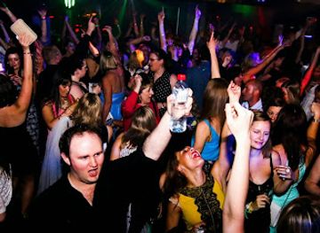 Club Retro