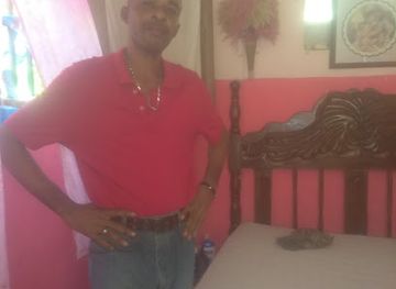 haiti/jeremie/nightclub/marc-donald-lafleur