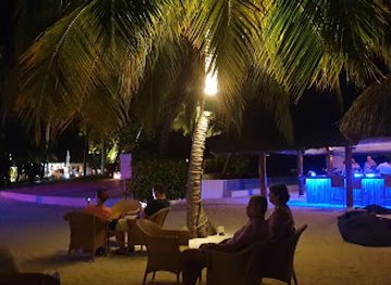 maldives/athuruga-island/nightclub/dhoni-bar