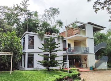 bangladesh/srimangal/nightclub/balishira-resort