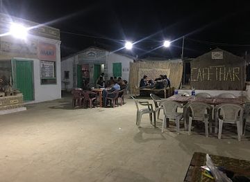 pakistan/thar-desert/nightclub/cafe-thar-mithi-tharparkar