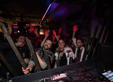 switzerland/graubunden/nightclub/stenna-club