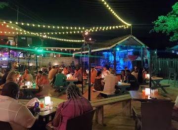 barbados/saint-thomas/nightclub/harbour-lights-barbados