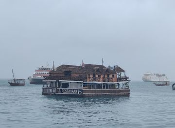 Floating Bar