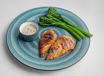 united-arab-emirates/saadiyat-island/nightclub/social-lounge-restaurant