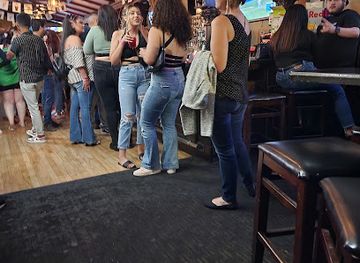 california/lodi/nightclub/ollies-pub