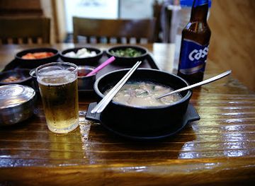 south-korea/gyeongju/hwangnam-dong/nightclub/yujeong-noraekeulreob