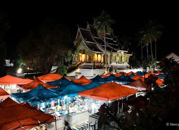 laos/muang-sing/nightclub/night-market