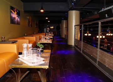 wisconsin/milwaukee/downtown/nightclub/elmnt-lounge