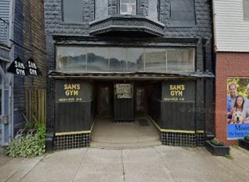 ohio/wayne-national-forest/nightclub/glouster-moose-bar-lounge