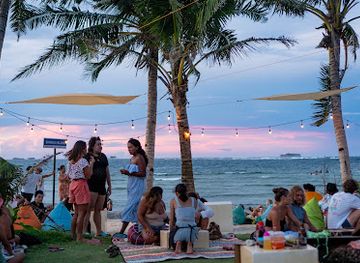 philippines/siargao/nightclub/pop-up-bar-siargao