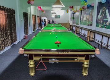 pakistan/khyber-pakhtunkhwa/nightclub/the-q-club