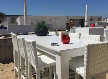 belgium/knokke-heist/nightclub/waikiki-beach