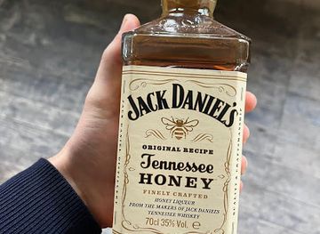 azerbaijan/yevlakh/nightclub/vip-status-sarab-evi