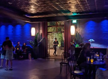 california/palm-springs/old-las-palmas/nightclub/the-alibi