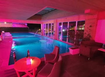 morocco/tangier/malabata/nightclub/white-pool-club