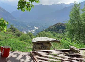 pakistan/hunza-valley/nightclub/the-yak-cafe-hunza