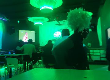 zimbabwe/hwange-national-park/nightclub/habhana-lounge