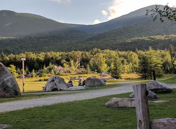 new-hampshire/white-mountains-national-forest/nightclub/amc-highland-center-at-crawford-notch