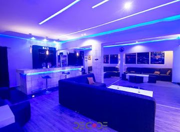 DeCode Lounge