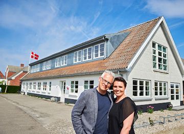 denmark/samso/nightclub/stay-by-stage