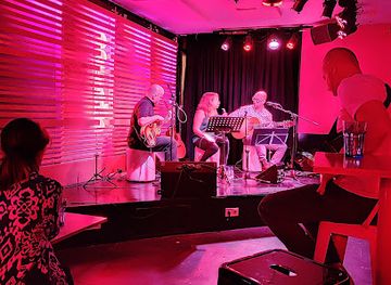 spain/madrid/sol/nightclub/dreams-club