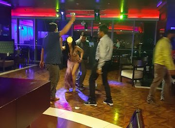 azerbaijan/shirvan-region/nightclub/bollywood-pub