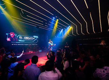 cambodia/phnom-penh/toul-tom-poung/nightclub/phantom-club