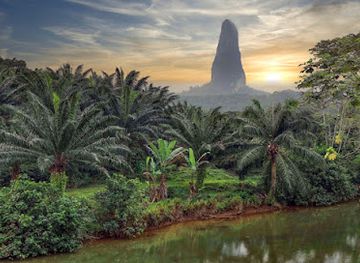 sao-tome-and-principe/pico-cao-grande/nightclub/cao-grande-peak