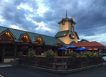 The Club Tavern and Grill