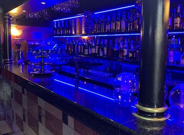 italy/abruzzo/nightclub/regine-night-club