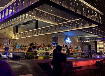 indonesia/central-java/nightclub/hidden-club