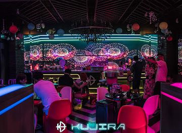 japan/tokyo/shinjuku/nightclub/kujira-entertainment