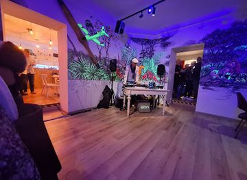 hungary/veszprem/nightclub/la-vida-pub-streetfood