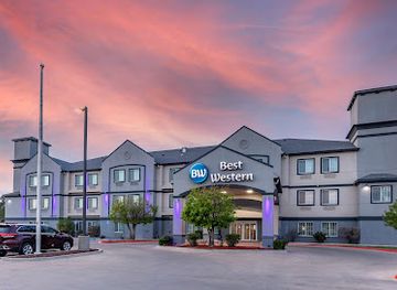 texas/palo-duro-canyon-state-park/nightclub/best-western-palo-duro-canyon-inn-suites