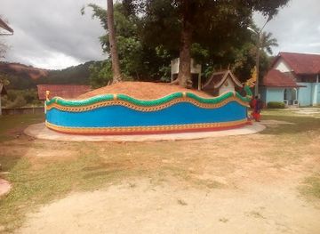 laos/xieng-khouang-plateau/nightclub/