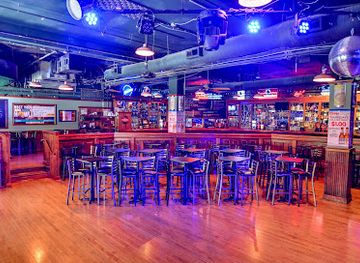 Howl at the Moon Indianapolis