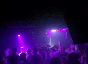 france/auvergne/nightclub/one-o-one-101