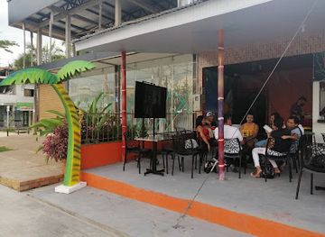 colombia/leticia/nightclub/hawaii-bar