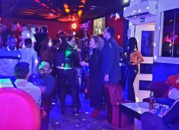 spain/palma-de-mallorca/santa-catalina/nightclub/dancing-light