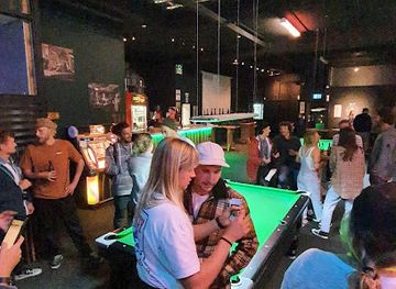 new-zealand/taranaki/nightclub/eight-ball-pool-darts