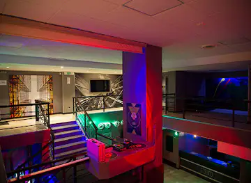 12ZER03 | Discoclub