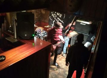 portugal/lamego/nightclub/trebaruna